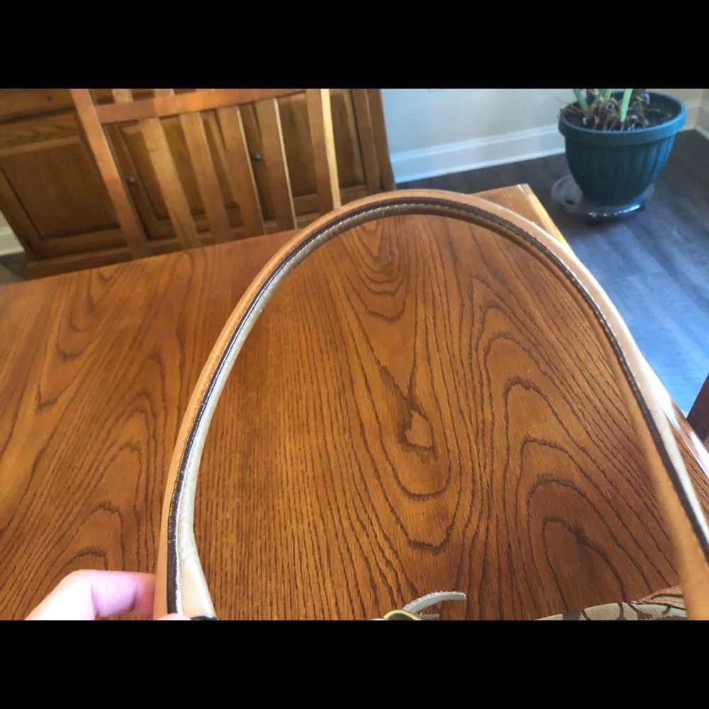 Coach Purse - Picture 5 of 6